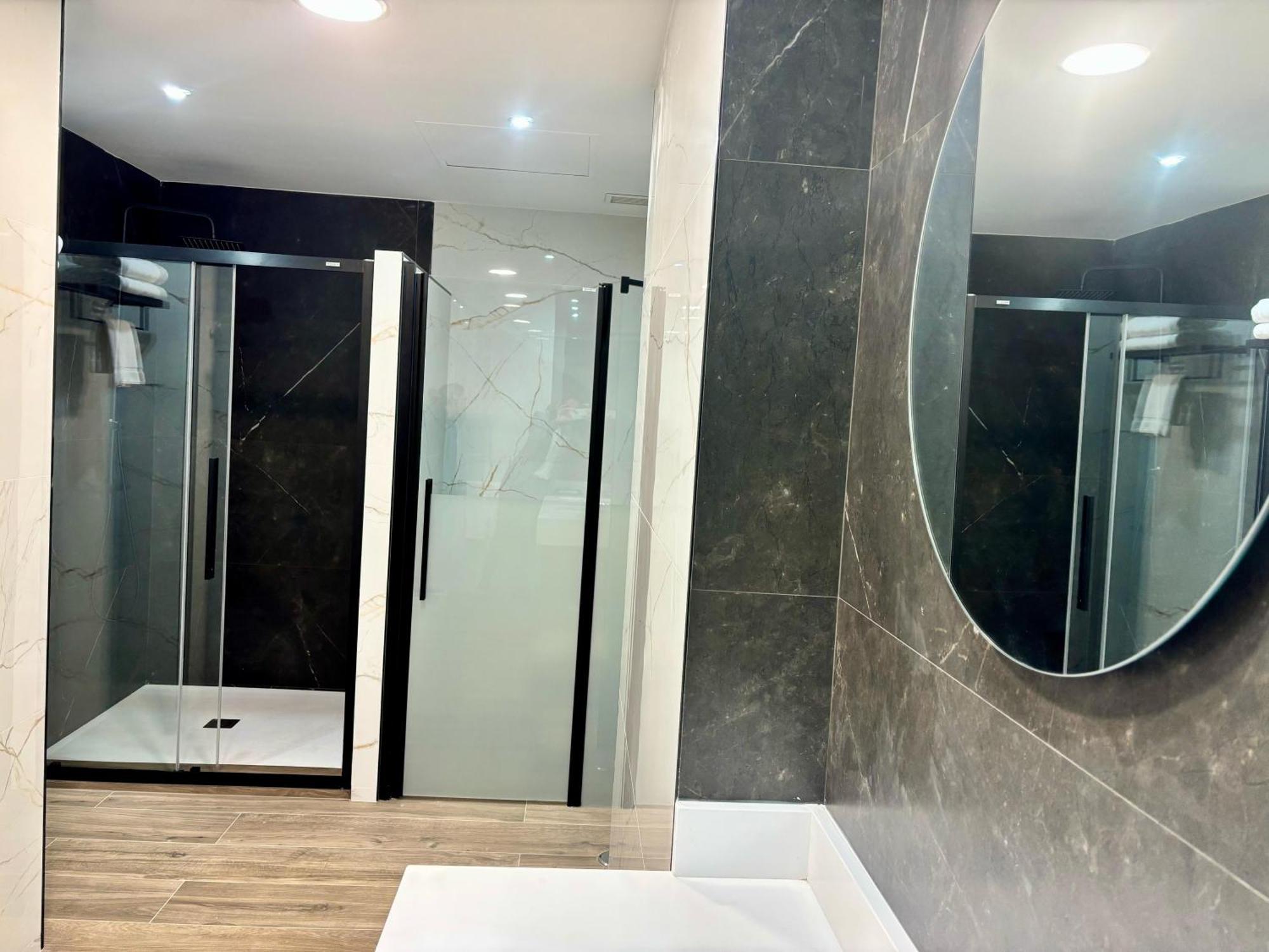 Arva Santiago Leon Hotel Kültér fotó
