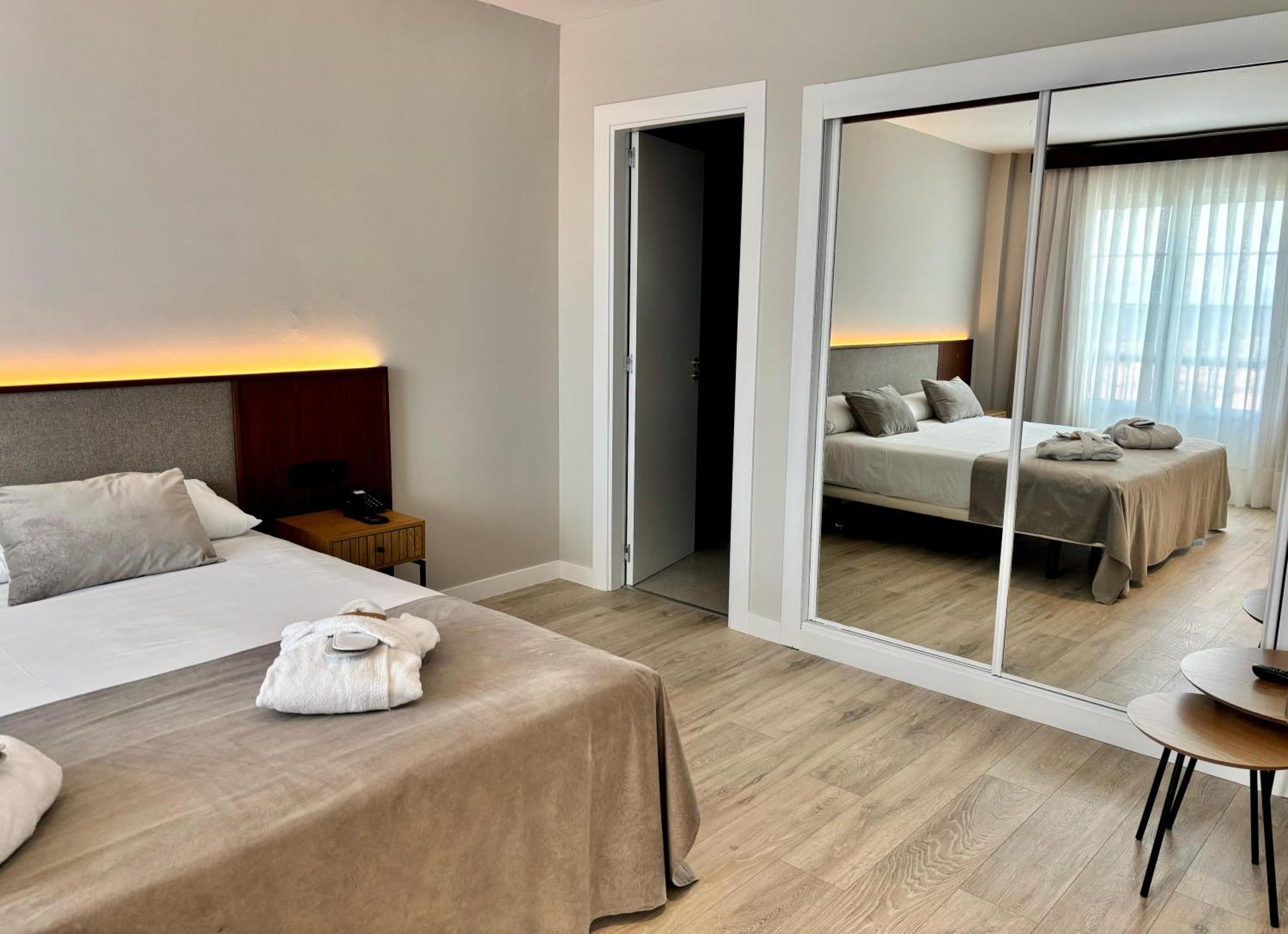 Arva Santiago Leon Hotel Kültér fotó