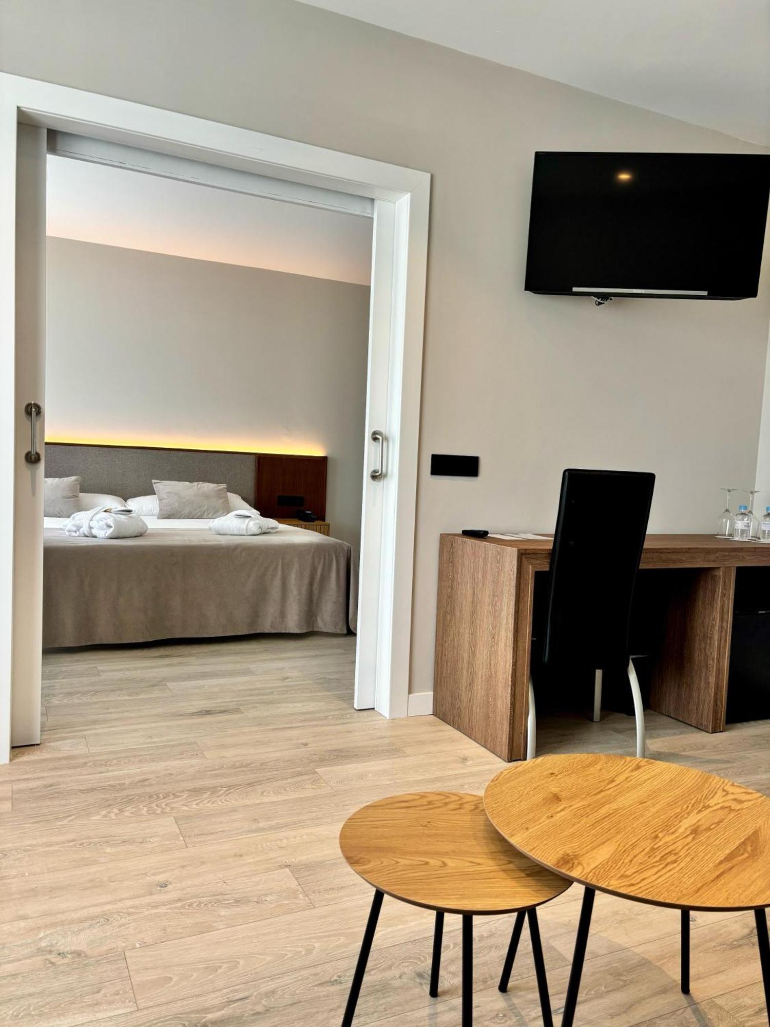 Arva Santiago Leon Hotel Kültér fotó
